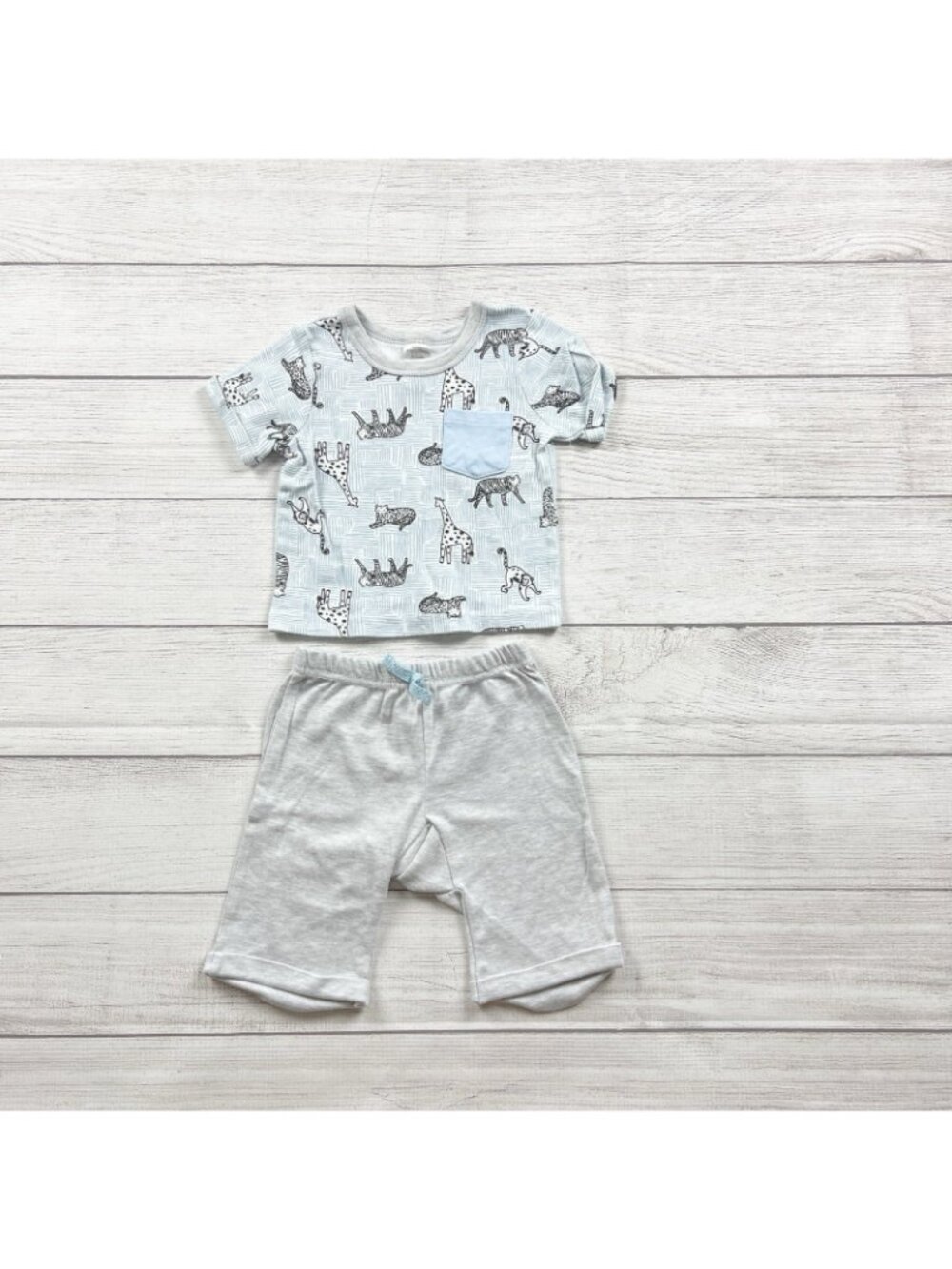Little Beginnings Outfit 2 Piece Set Safari Print Shirt Gray Shorts 18-24 Months - Picture 2 of 4